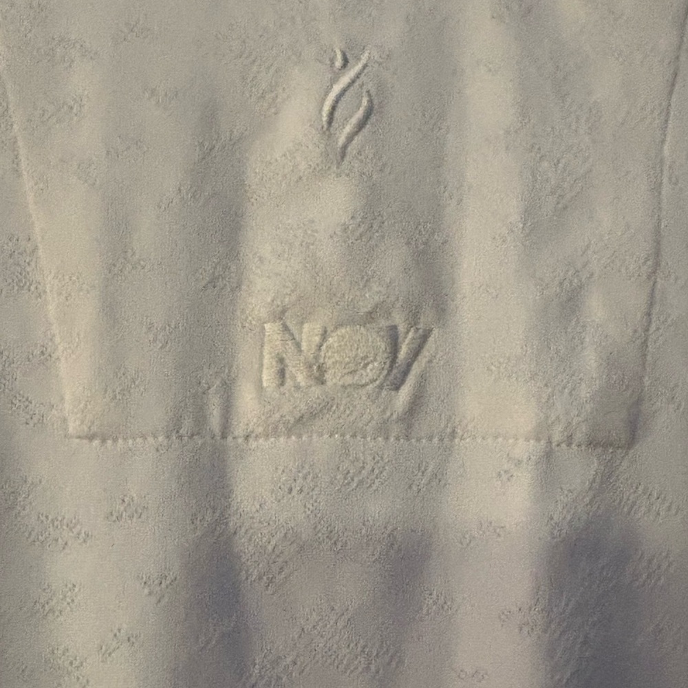 Lopez Elegant White Golf Sleeveless Top - Picture 4 of 4